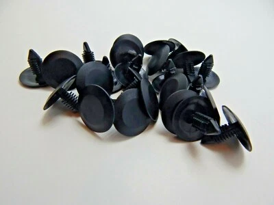 1975 - ON  FORD  &  CHRY  TRIM  PANEL  RETAINERS Foto 1 de 4