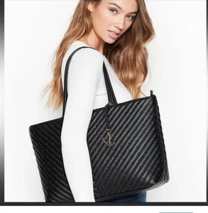 Bolso Victoria's Secret V Quilt Everything Nuevo con Etiquetas 68.00 Ónix Tachonado Regalo Coleccionista - Imagen 1 de 10