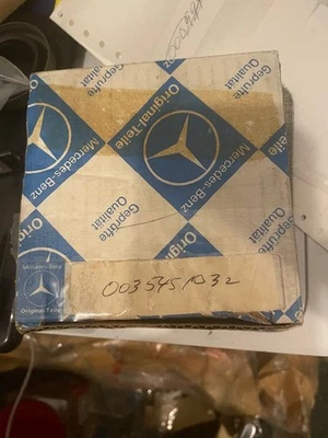 Реле свечи накаливания 003 545 10 32 подлинное Mercedes-Benz - Изображение 1 из 4