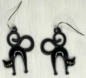 Black Cat Earrings Halloween Gothic Spooky Dangle Costume Jewelry Witch - Picture 1 of 4