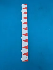 Barreras de bordes Scalextric L5623 T46 rojo y blanco, individuales - Imagen 1 de 1