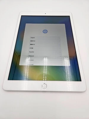 Apple iPad (7th Generation) A2197 32 GB, Wi-Fi, 10.2 in - Silver - Image 1 of 4