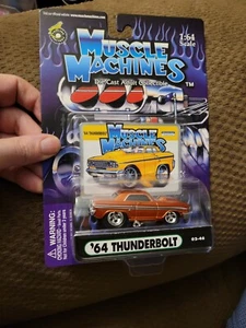 Muscle Machines 1964 Ford Thunderbolt orange 02-46 1:64 Diecast  - Bild 1 von 5