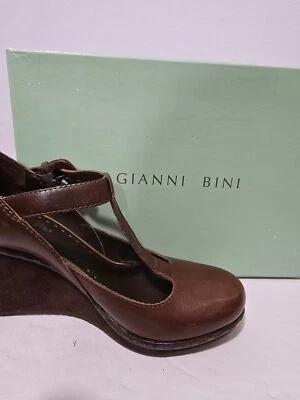 Giani Bernini Lucy 201 Womens Size 9.5 Brown Leather Buckle Strap heeled Shoes - Image 1 of 4