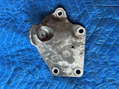 🚘 2006-2010 BMW E60 528i 535i RWD Left Engine Suspension Bracket Arm OEM - Image 1 of 4