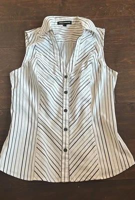 Blusa Express Design Studio para mujer talla S con botones de algodón a rayas 3425 Foto 1 de 2