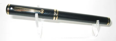 Sheaffer Connoisseur Black 2nd Edition Fountain Pen with  Box - Image 1 of 4