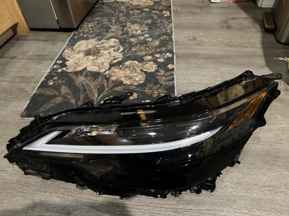 Conjunto de faros izquierdo bi-LED Lexus Rx350 2023 2024 2025 OEM Foto 1 de 3