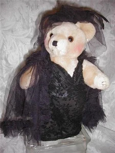 Handcrafted LADY OF THE NIGHT Double Jointed One Of A Kind Dress BEAR - Picture 1 of 1