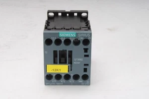 Siemens Sirius 3RT2015-1BB41 Power Contactor - Picture 1 of 4