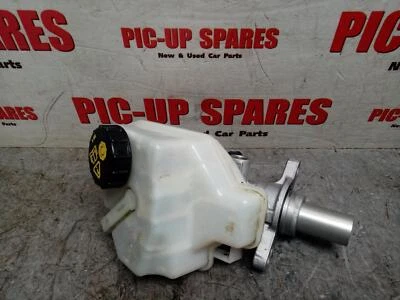 LAND ROVER RANGE ROVER EVOQUE FACELIFT 2015-2019 Brake Master Cylinder Mk1  - Image 1 of 4