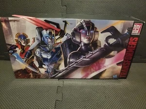 Transformers Combiner Hunters - Picture 1 of 5