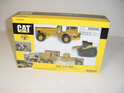  1/64 Cat Construction Gift Set (55019) NIB! Motor Grader/D25D Truck/45 Tractor! - Image 1 of 3