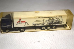 Herpa 1:87 Mercedes Benz Kofferlastzug"1.Modelleisenbahnausstellung Kirchheim" - Bild 1 von 2