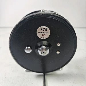 Vintage True Temper Fly Fishing Reel Ocean City No 77 D Made in USA - Picture 1 of 3