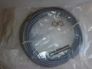 PULSOTRONIC 9952-0502Ind Prox Sens, M12, F, NO, 2mm BN, 90-250VAC, 15Hz, PVC de 5m - Imagen 1 de 2