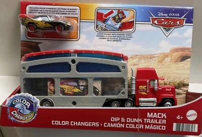 Disney Cars Toys Mack Toy Truck & Lightning McQueen cambio de color coche, inmersión y D... Foto 1 de 3