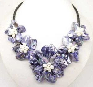 Handgefertigte Süßwasserperlen lila 5 Muschel Blume Leder Halskette 18" - Bild 1 von 1