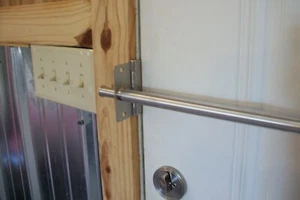 See-Safe Security Door Solid Bar Flush Fold Away Barricade Mount - Picture 1 of 11