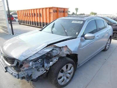 Espejo retrovisor interior delantero central usado se adapta a: Honda Accord 2010 centro delantero Foto 1 de 4