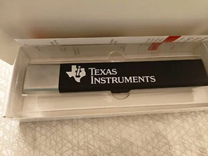 ✅ TI SimpleLink Multi-Standard Remote Control Development Kit CC2650RC - Picture 1 of 5