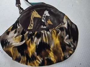 Jasper & Jeera giraffe crossbody bag NEVER WORN GREAT GIFT SHIPPING FREE - Picture 1 of 4