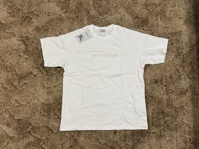 White Burberry Designer T-Shirt, Size U.S Large — 第 1/4 张图片