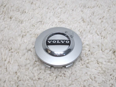VOLVO S60, S90, V60, V90, XC40, XC60, XC90 OEM WHEEL CENTER CAP  31471435 #2E-5 - Image 1 of 2