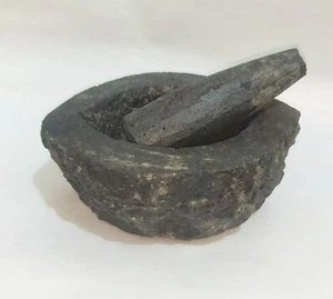 antiguo mortero y mortero de piedra volcánica de roca volcánica artesanal en forma ovalada 9 pulgadas - Imagen 1 de 5