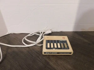 Radio Shack Plug 'n Power Remote Control Center 61-2677B - Bild 1 von 3