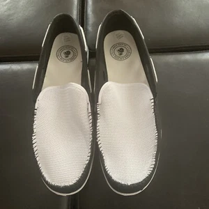 Caribbean Joe Island Slip Ons Size 11/12 - Picture 1 of 7