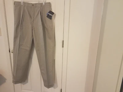 Pantalones para hombre Botany 500 caqui talla 36 largos plisados delanteros nuevos con etiquetas Foto 1 de 4