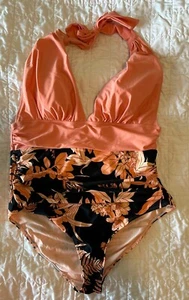 NWT New Swimsuit One Piece Cupshe High Cut Slimming Floral XL XLarge - Picture 1 of 4