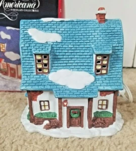 1990's Christmas Porcelain Building 6" Lighted House By Santa's Best - Picture 1 of 7