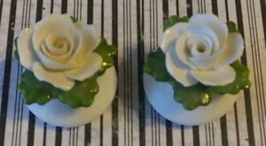 Denton Rose Salt and Pepper Shaker White England Pair - Picture 1 of 6