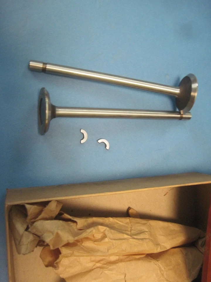 2 válvulas de escape nuevas stock antiguo 1949-1951 Lincoln y 1948-1951 Ford Trucks Foto 1 de 1