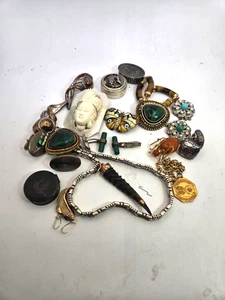 LOT OF MOSTLY STERLING SILVER JEWELRY AND ODDITIES - Picture 1 of 6