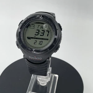 Suunto Vector Altimeter Barometer Compass Watch Digital Quartz 3ATM 50mm - Picture 1 of 17