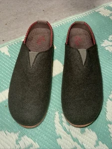 Chaco Women's Slip-on Shoes Green Wool J106822 Size 8.5 Slides Loafers - Picture 1 of 7