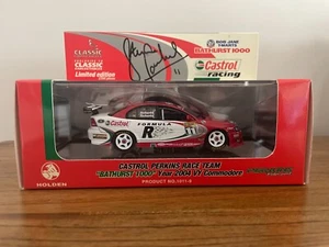 CLASSIC CARLECTABLES CASTROL 2004 BATHURST 1000 VY HOLDEN RICHARDS SIGNED 1:43 - Bild 1 von 6