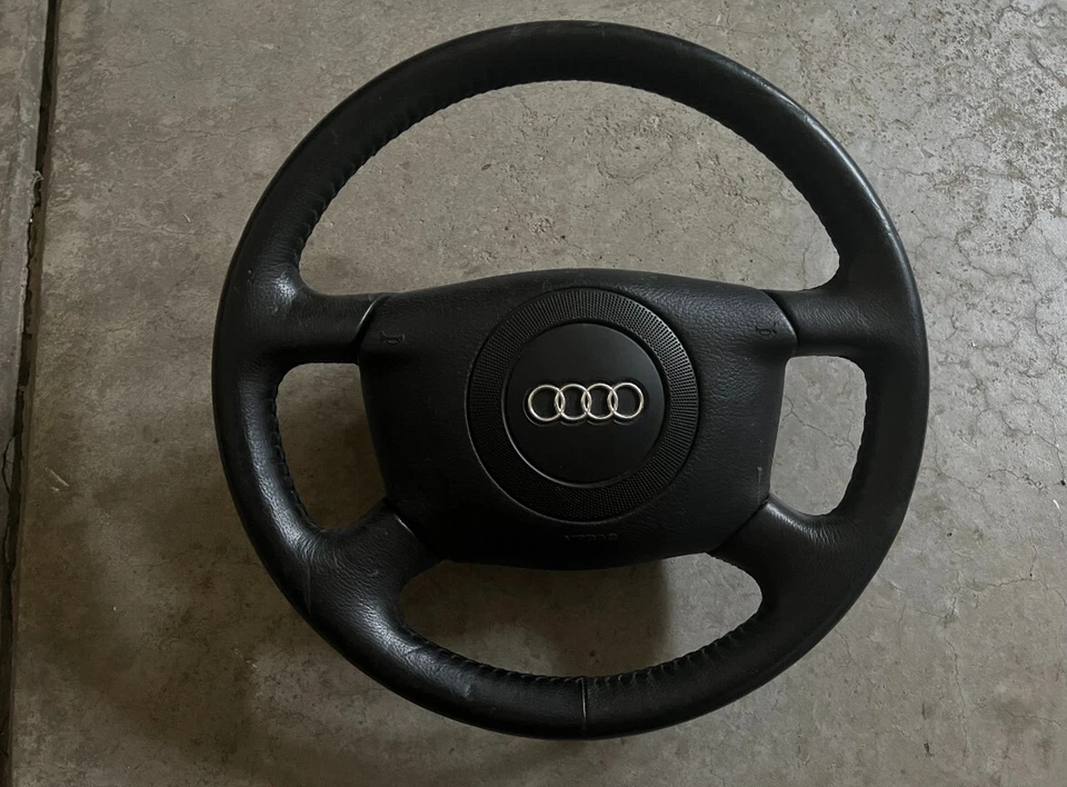 Audi A4 2000 volante cuero negro  Foto 1 de 1
