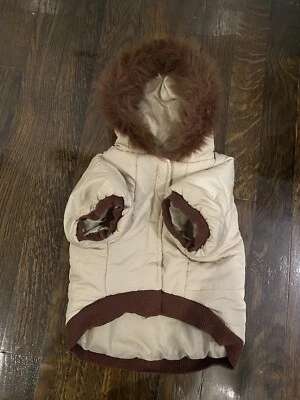 Nuevo abrigo/chaqueta Simply Wag marrón piel bronceada cachorro/perro acolchado mediano Foto 1 de 3