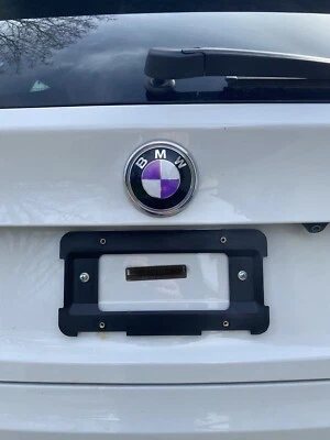 Soporte de placa de matrícula trasera para BMW + 6 tornillos nuevo ENVÍO GRATUITO Foto 1 de 4