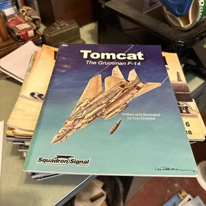 Tomcat Grumman F-14 - Squadron/Signal Publications 6092 64 Pages, 2007 - Picture 1 of 1