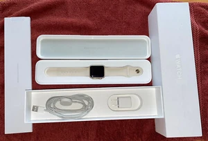 Apple Watch Gen 1 38mm Series 7000 Antique White/Gold Sport Band EUC Complete - Picture 1 of 7