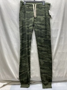 NWT THEO & SPENCE GREEN CAMO JOGGERS LEISURE PANTS WOMEN'S L - Picture 1 of 20