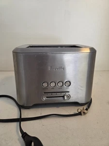 Breville A Bit More 2-Scheiben-Toaster - gebürsteter Edelstahl BTA720XL - Bild 1 von 6