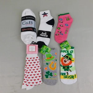 8pc Mixed Lot Women's Novelty Socks Valentines St. Patrick's Day Patriotic #8066 - Picture 1 of 13