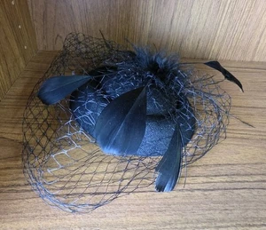 Sombreros Fascinator negros vintage - Imagen 1 de 6