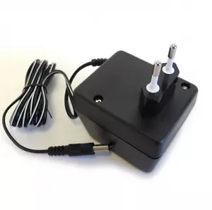 Elma / Witschi Euro 2 Pin Red Adaptador 690 070 0000 (230 V) - HT661-EURO - Imagen 1 de 2
